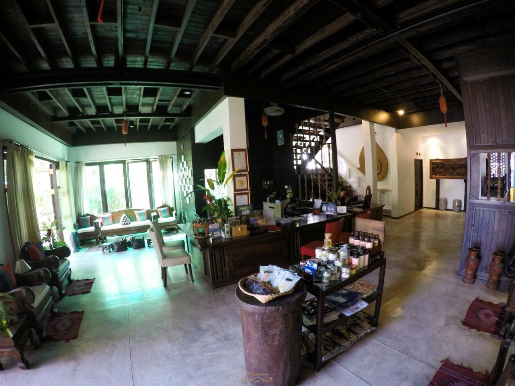 Risasinee Spa & Resort Nan Esterno foto