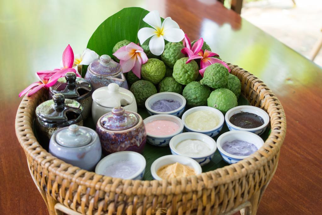 Risasinee Spa & Resort Nan Esterno foto