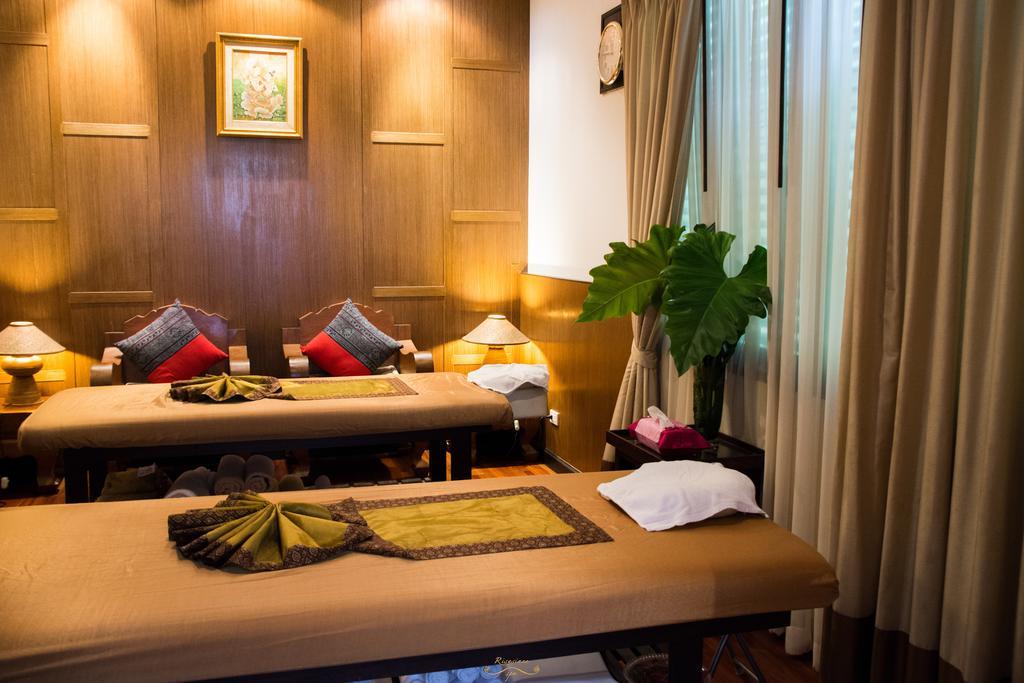 Risasinee Spa & Resort Nan Esterno foto