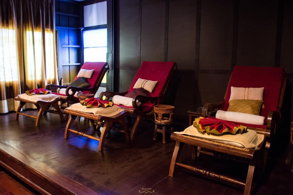 Risasinee Spa & Resort Nan Esterno foto