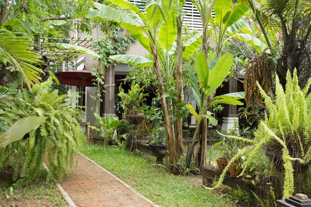 Risasinee Spa & Resort Nan Esterno foto